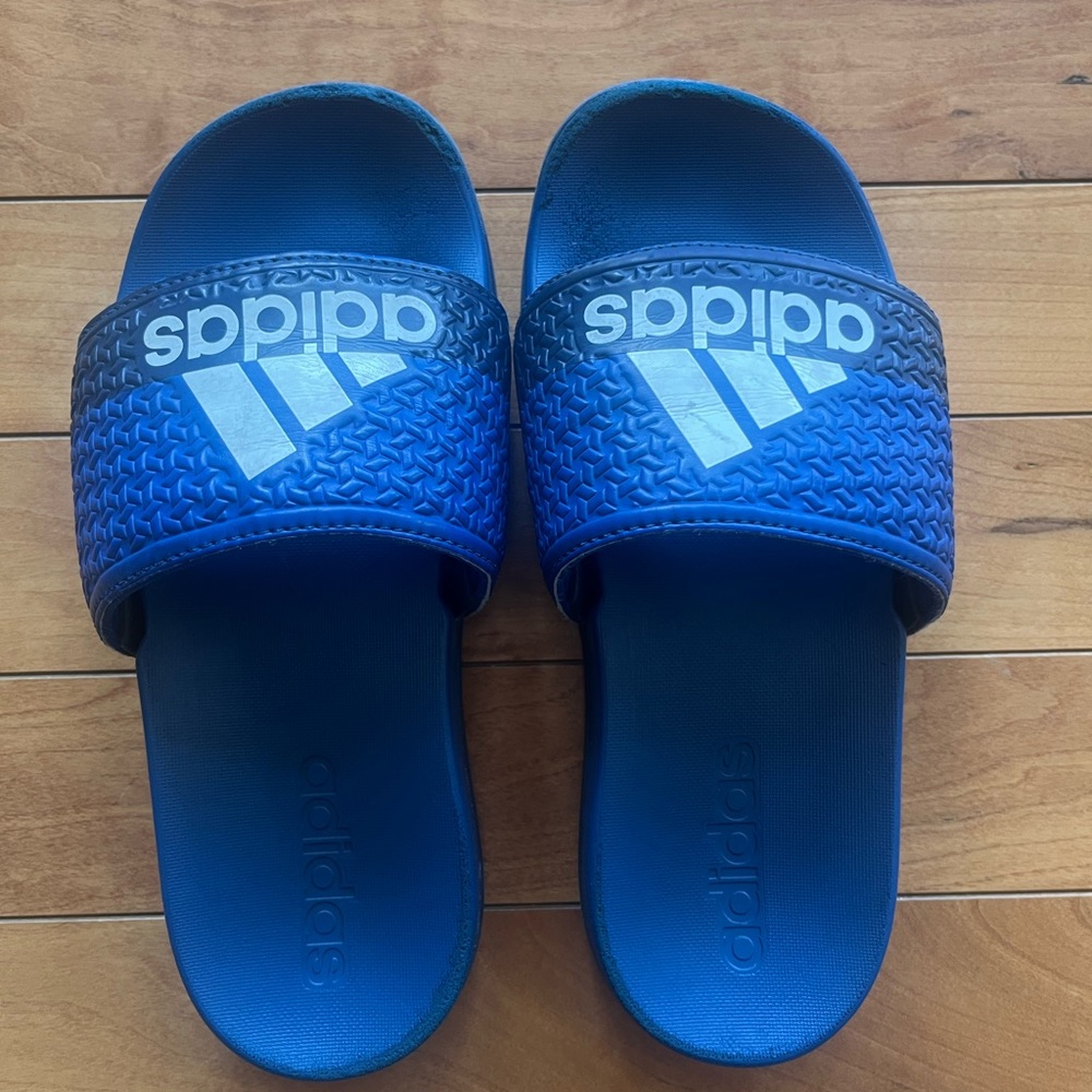 adidas adilette comfort slides 13K - Picture 3 of 10